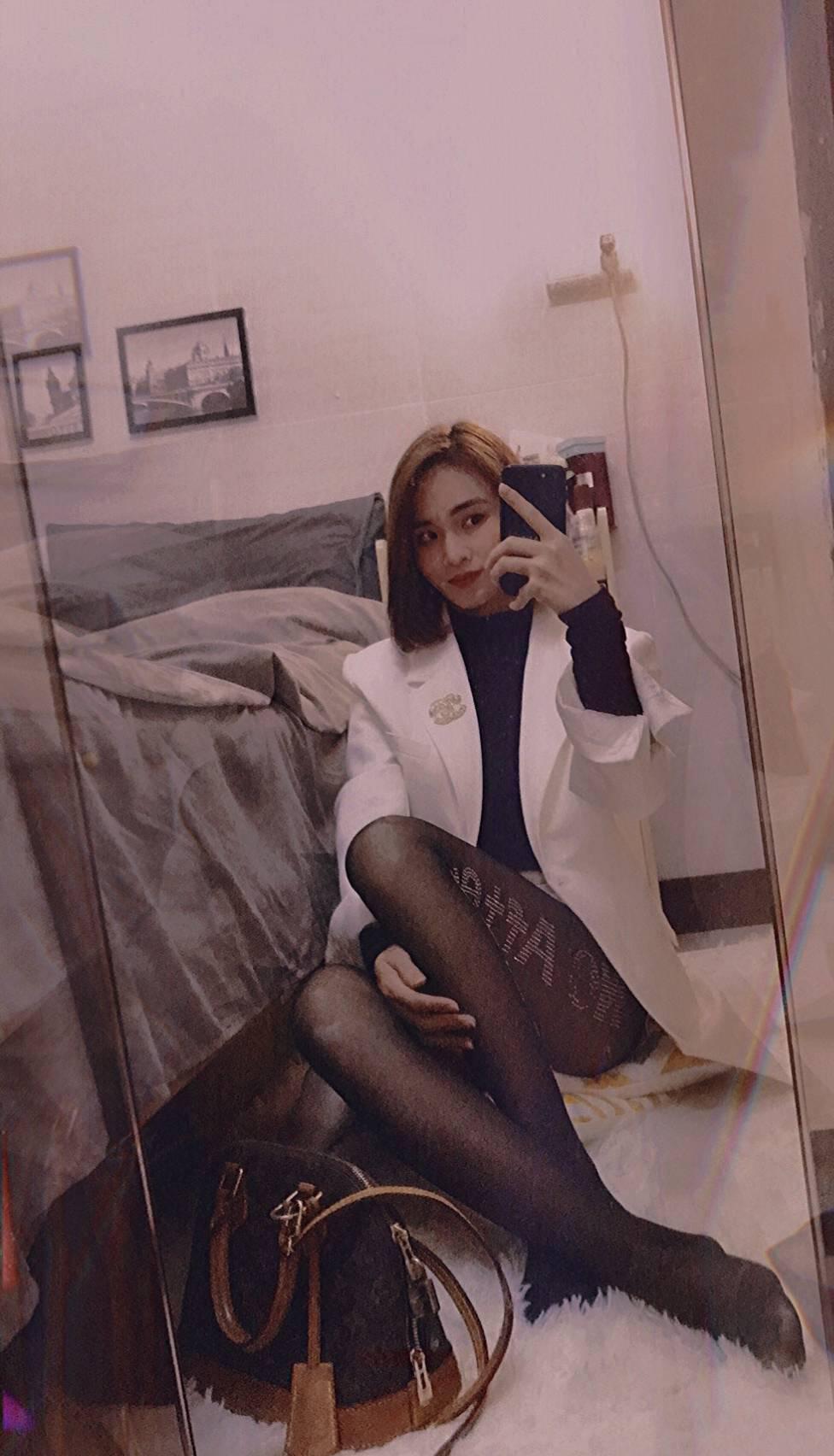 粉嫩，多汁的妹妹